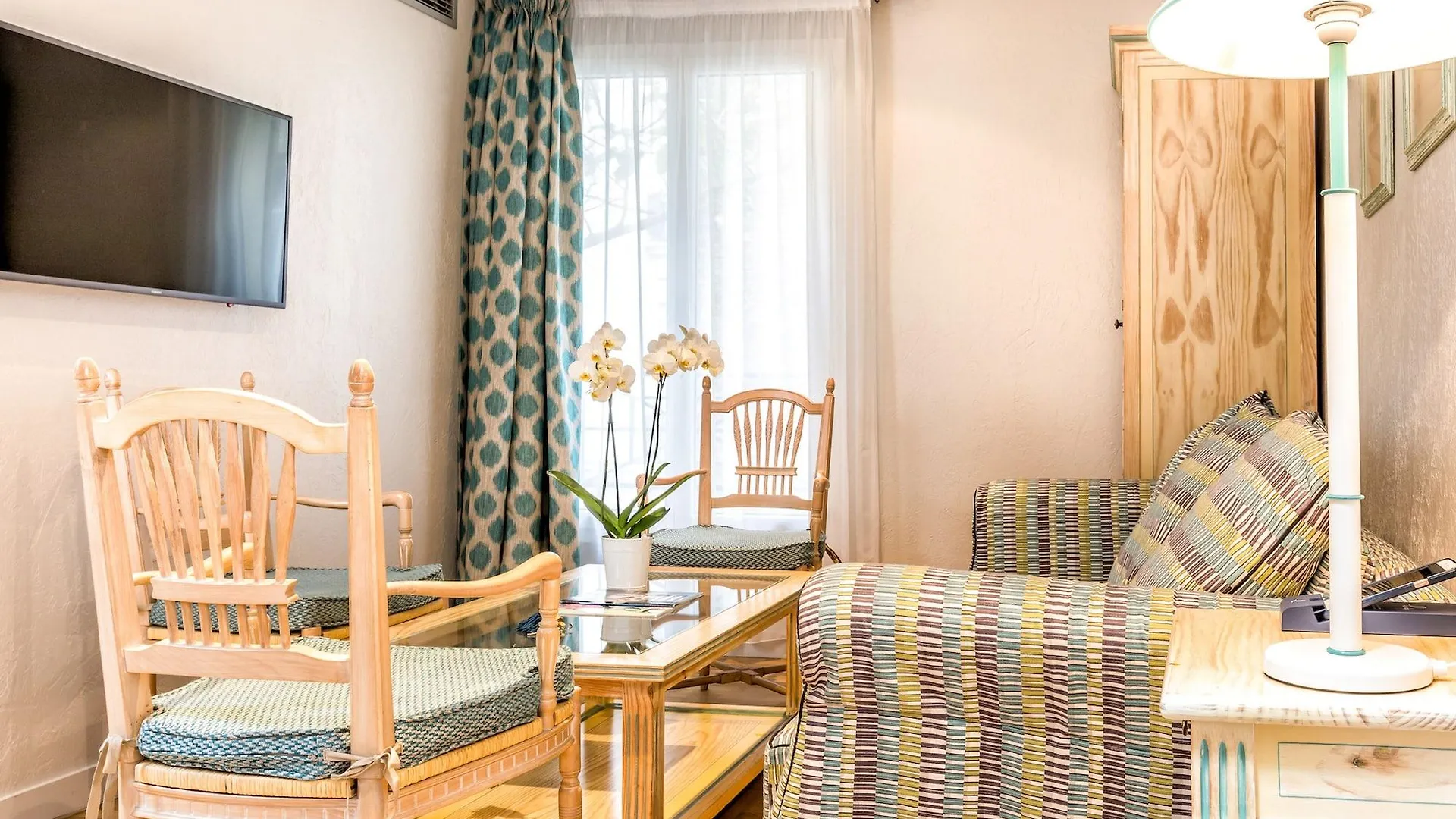 Hotel Alessandra 4*