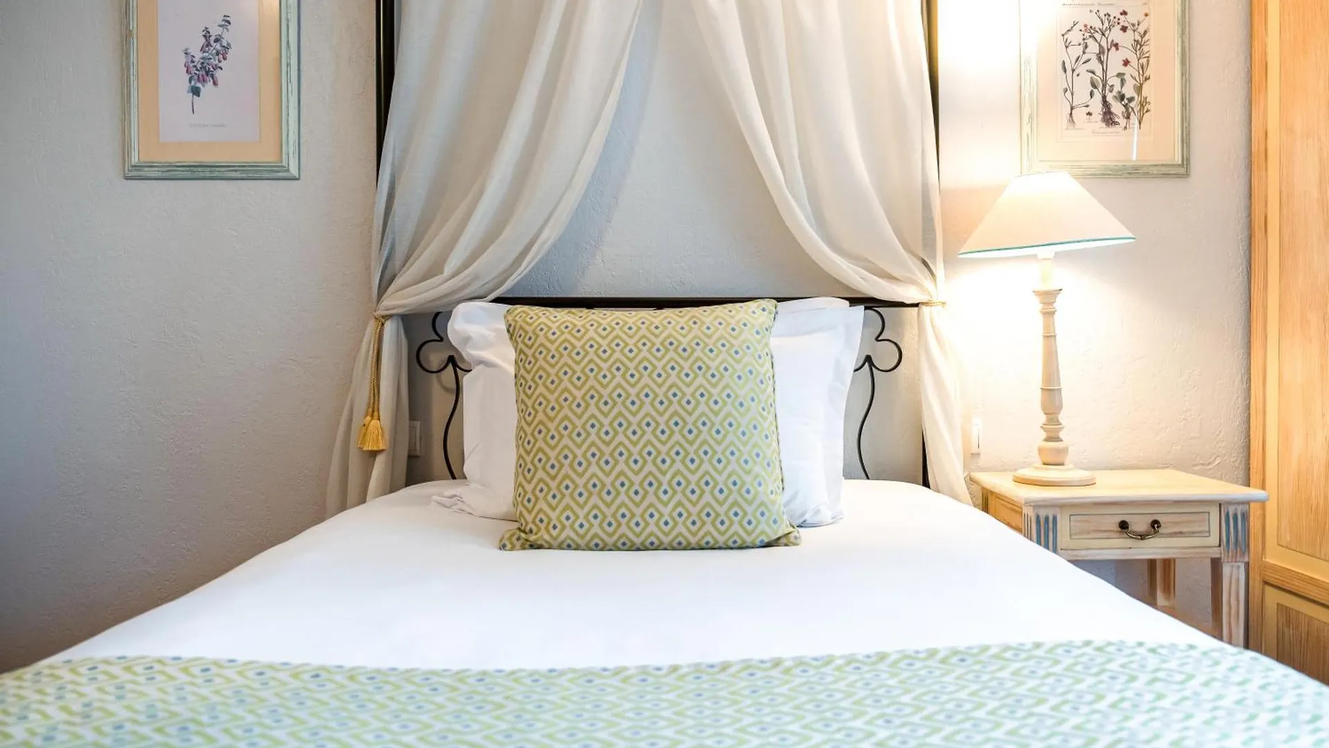 Hotel Alessandra 4*